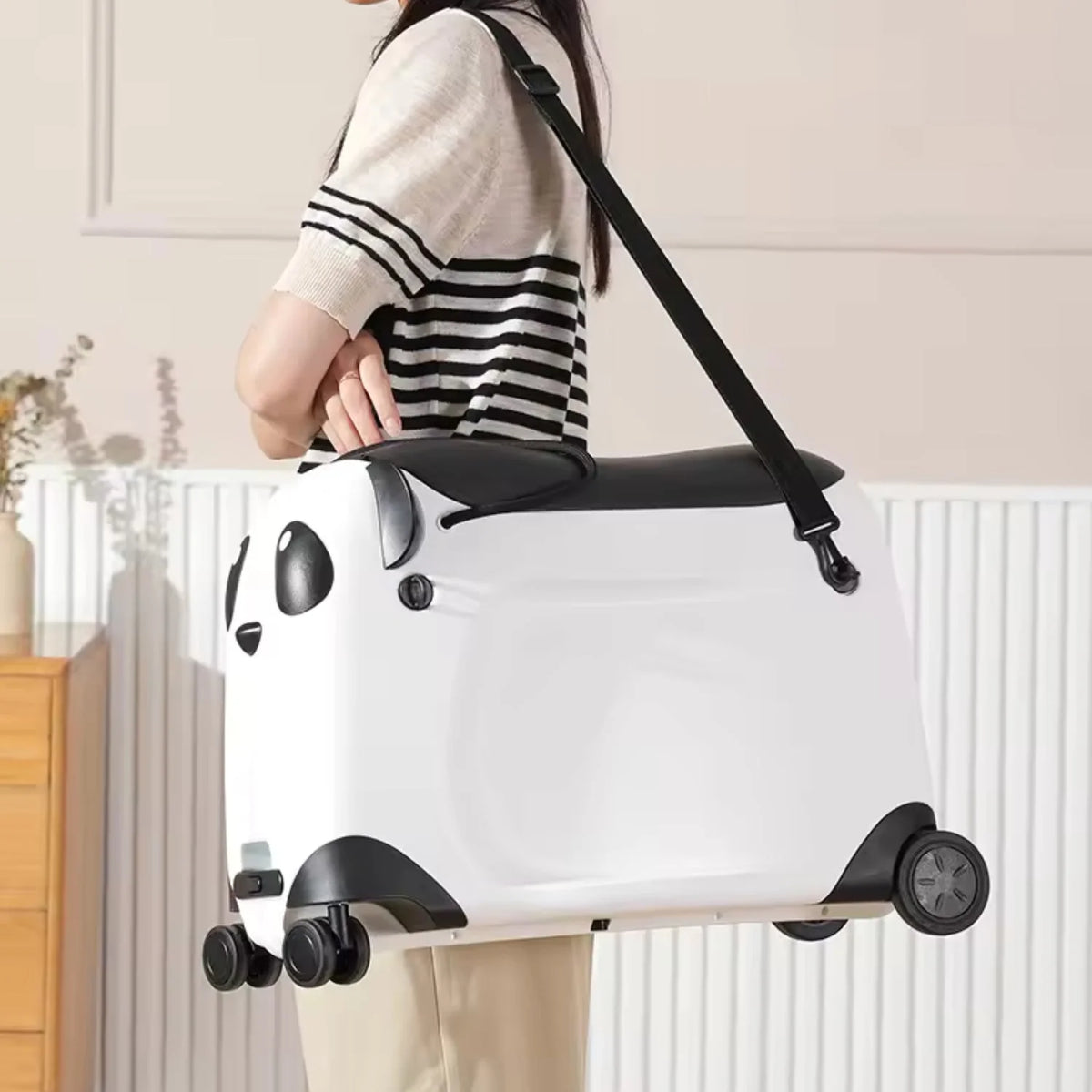 Åkbar resväska för barn – Panda Edition