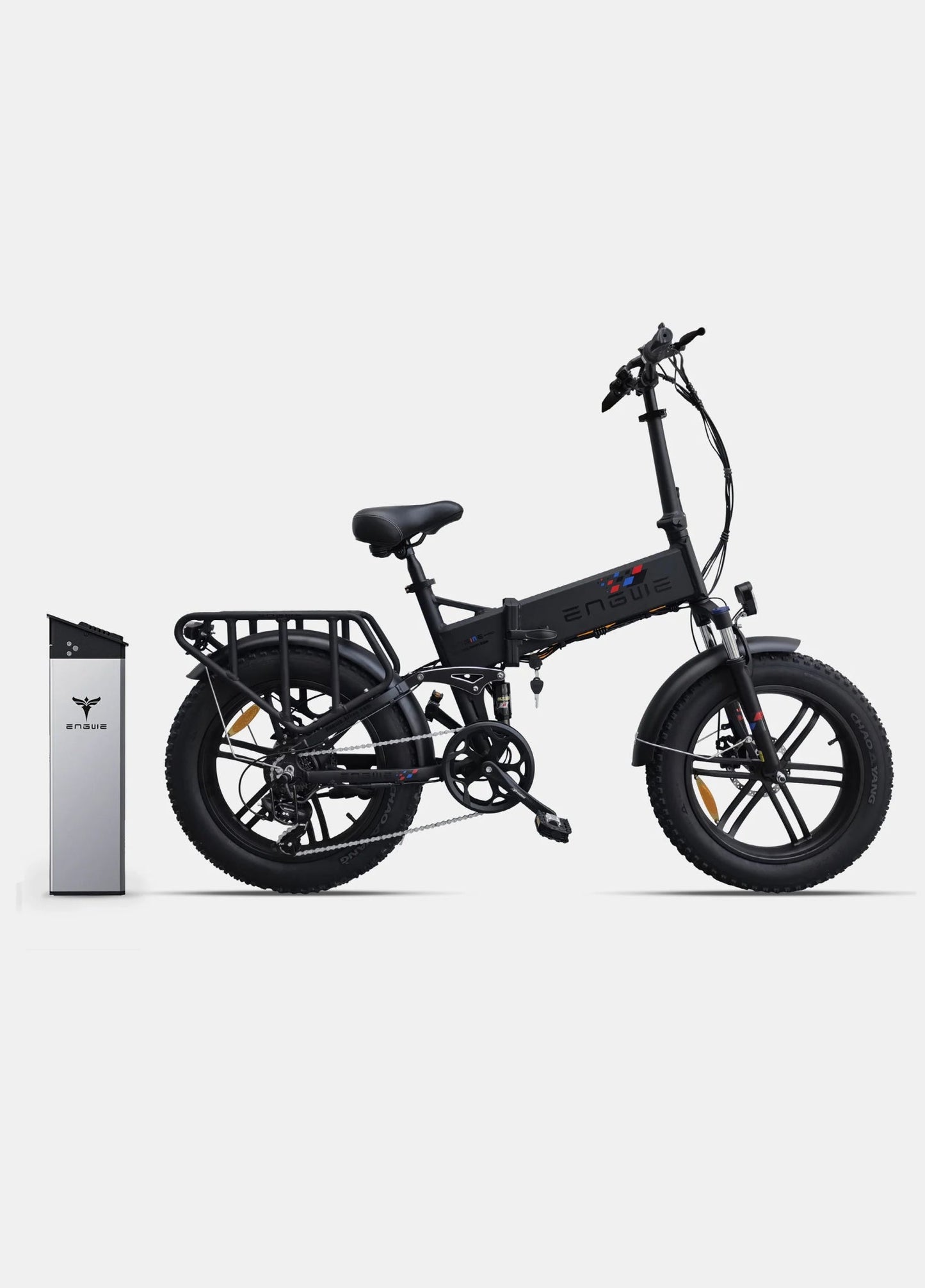 Svart Engwe Engine X hopfällbar elcykel – fatbike med breda däck och löstagbart batteri för längre räckvidd i stad och terräng