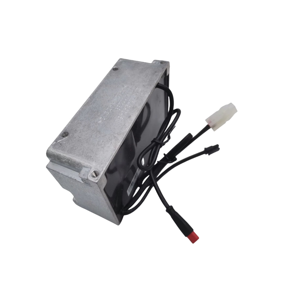 Inbyggd laddare Ninebot P65/P100 – Reservdel EcoDrift