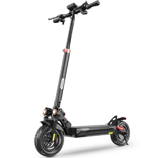 iScooter iX4 elscooter i svart med 800W motor och terrängdäck – kraftfull modell för alla underlag