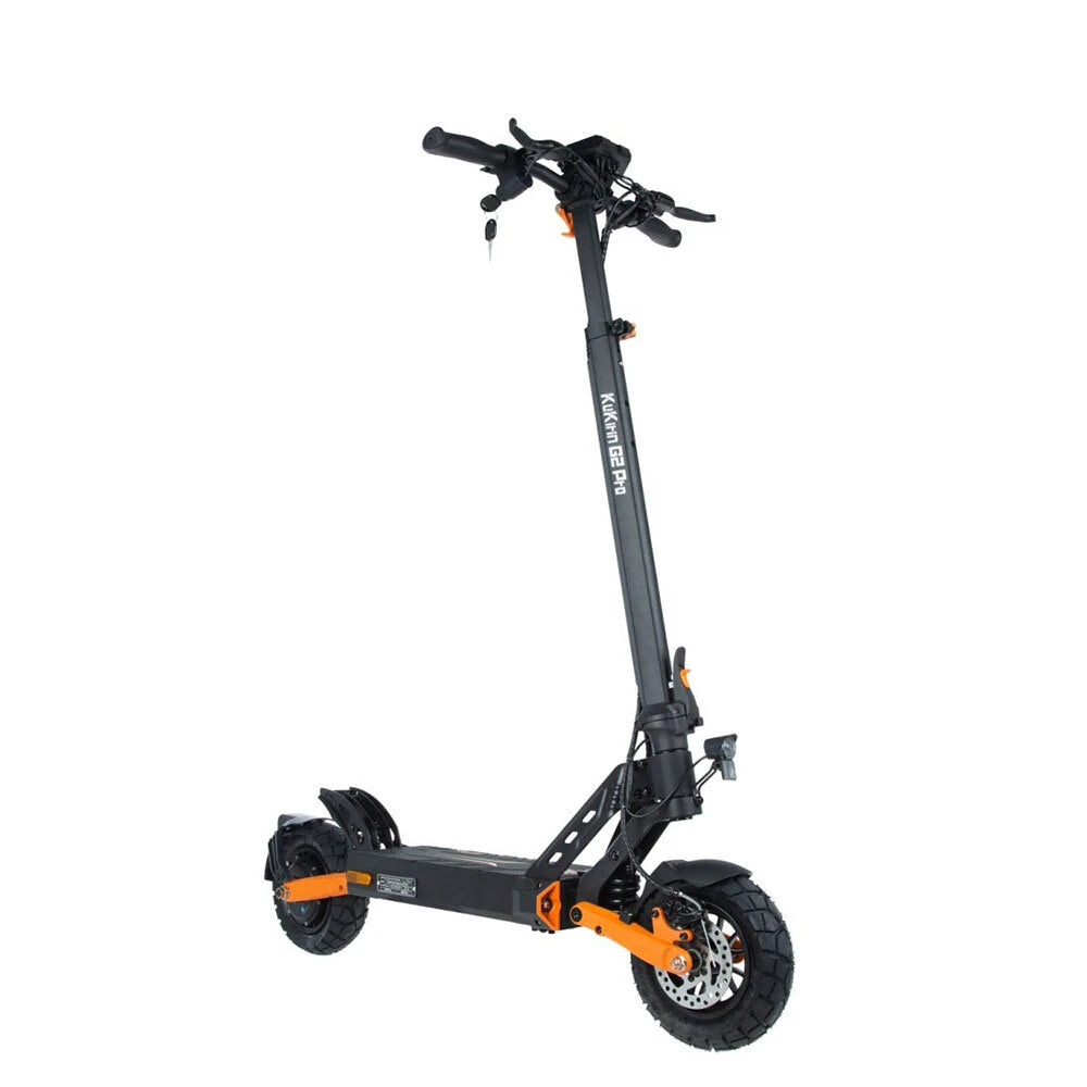 KuKirin G2 Pro elscooter – vy snett framifrån från vänster med synligt styre och framhjul