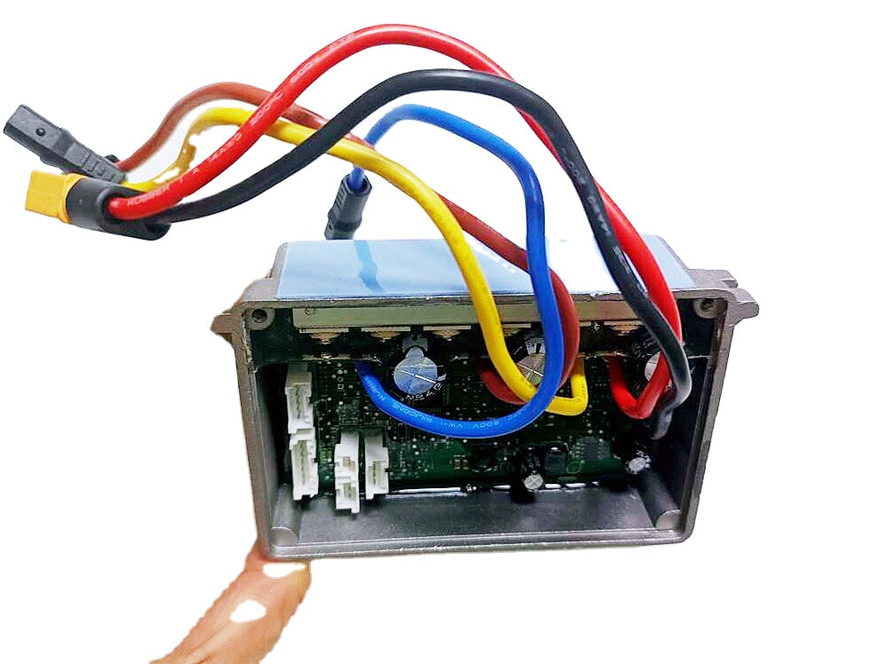 Produktinformation om Centralt elektronikkort för reglering av motorkraften – Ninebot G30, G30D och G30LP