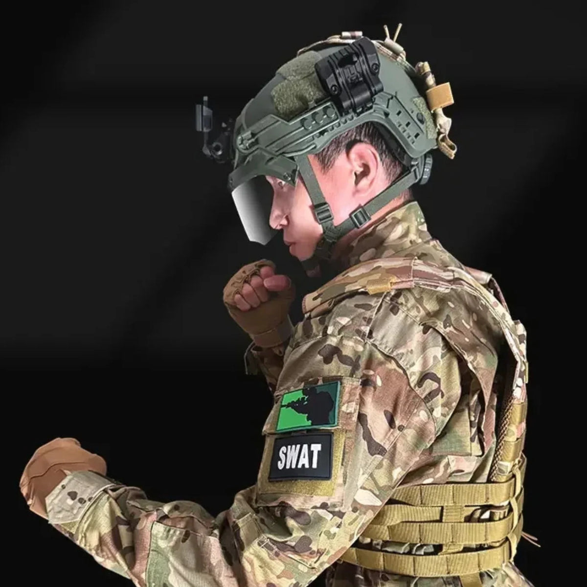 Smart hjälm - Military Edition