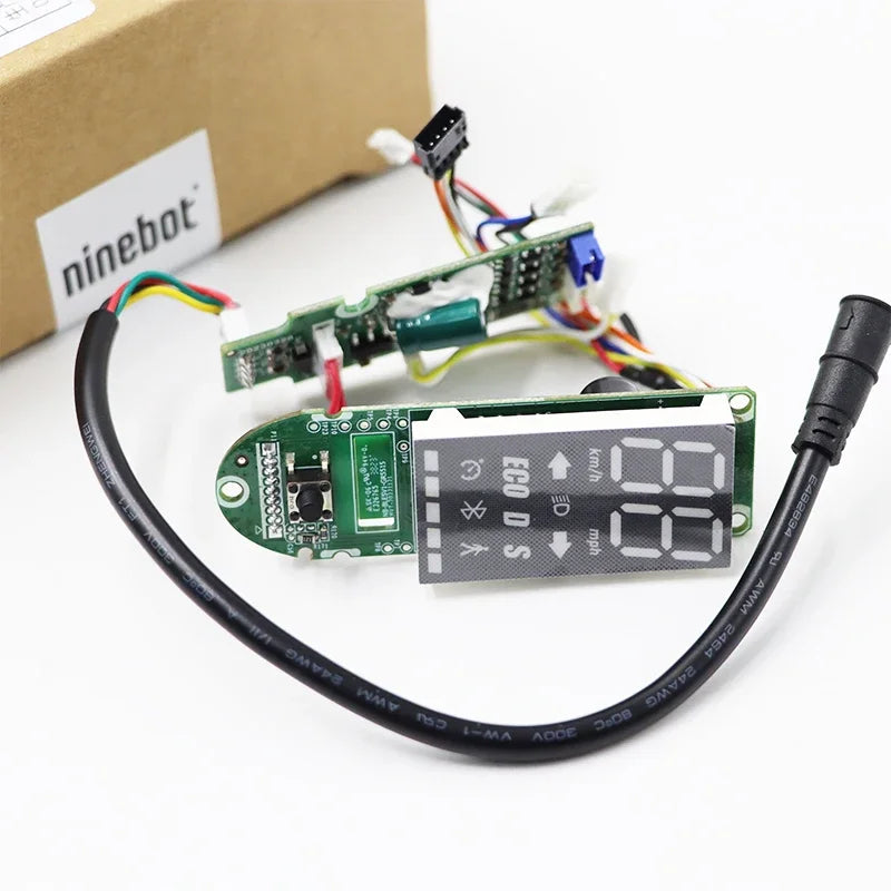 Produktinformation om Instrumentdisplay med LED-skärm och anslutning via Bluetooth-kort – Ninebot F2, F2 Plus och F2 Pro