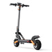Kukirin G2 Pro elscooter – bakifrån diagonal vy utan sadel. 600W motor, 45 km/h toppfart, perfekt för både pendlare och fritidsåkning.
