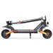 Kukirin G2 Pro elscooter hopfälld från sidan – enkel att transportera och förvara med kompakt design och robusta däck.
