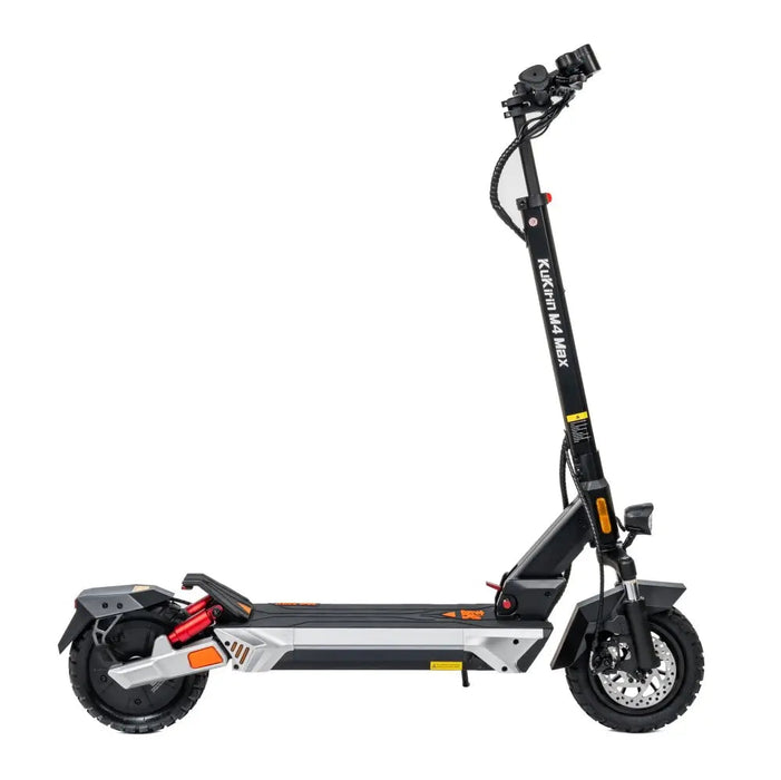 KuKirin M4 Max elsparkcykel framifrån snett – robust design med stora 10 tums däck | EcoDrift