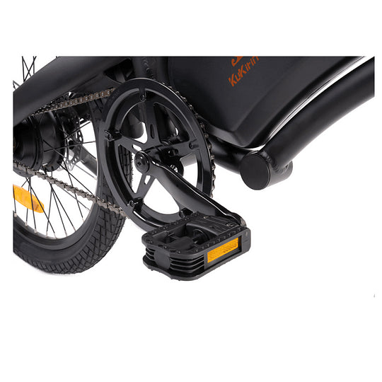 Stark pedal och kedjedrev på KuKirin V1 Pro elcykel – designad för effektiv och stabil trampning